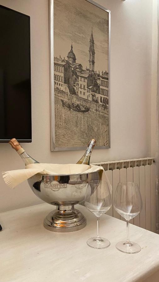 Indipendent Studio Apartment With Terrace - Parking Florence Luaran gambar