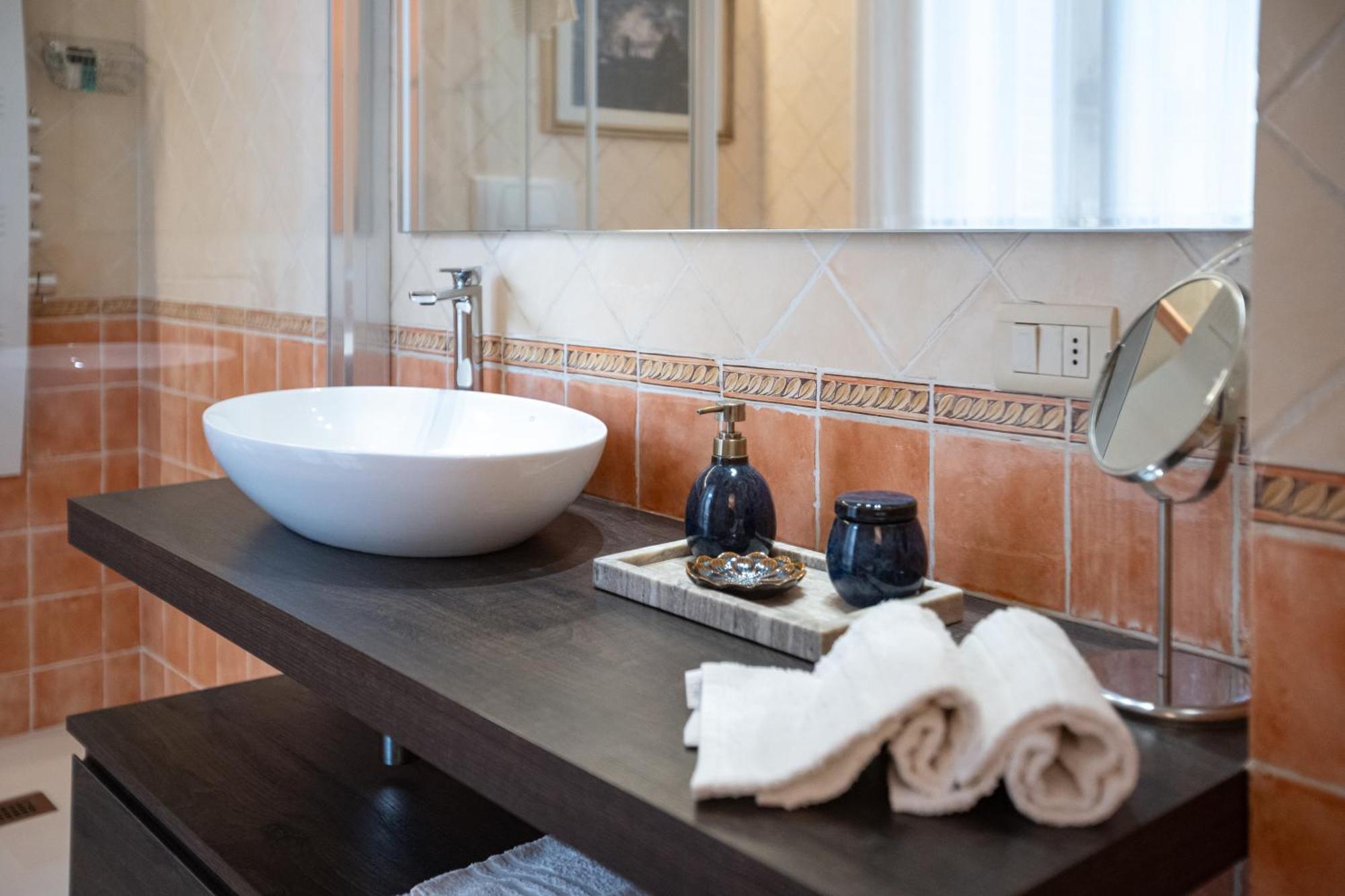Indipendent Studio Apartment With Terrace - Parking Florence Luaran gambar