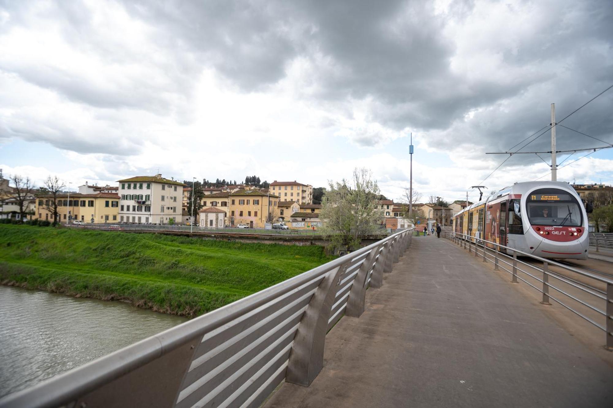 Indipendent Studio Apartment With Terrace - Parking Florence Luaran gambar