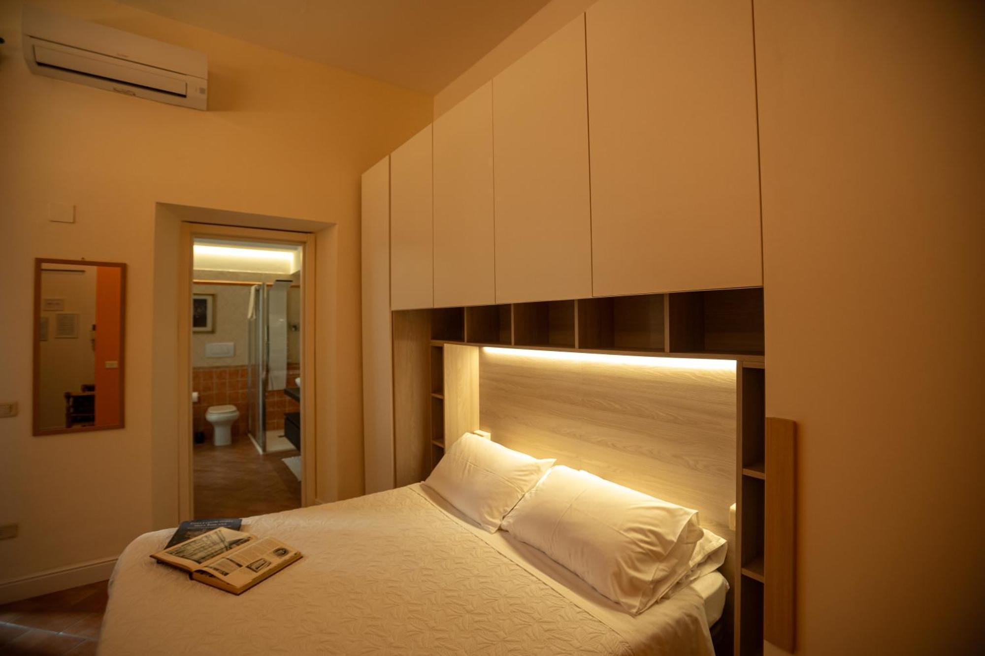 Indipendent Studio Apartment With Terrace - Parking Florence Luaran gambar